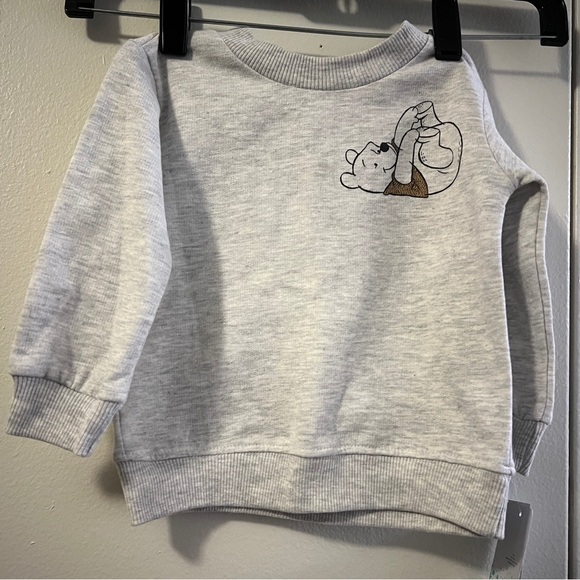 Kids Winnie The Pooh Sweatsuit (Size 6/9M) NWT For a boy or girl - Picture 3 of 6